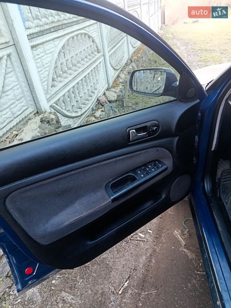 Универсал Volkswagen Passat 1999 в Александровке