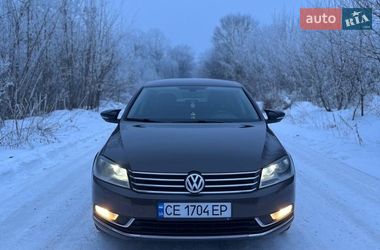 Седан Volkswagen Passat 2012 в Чернівцях