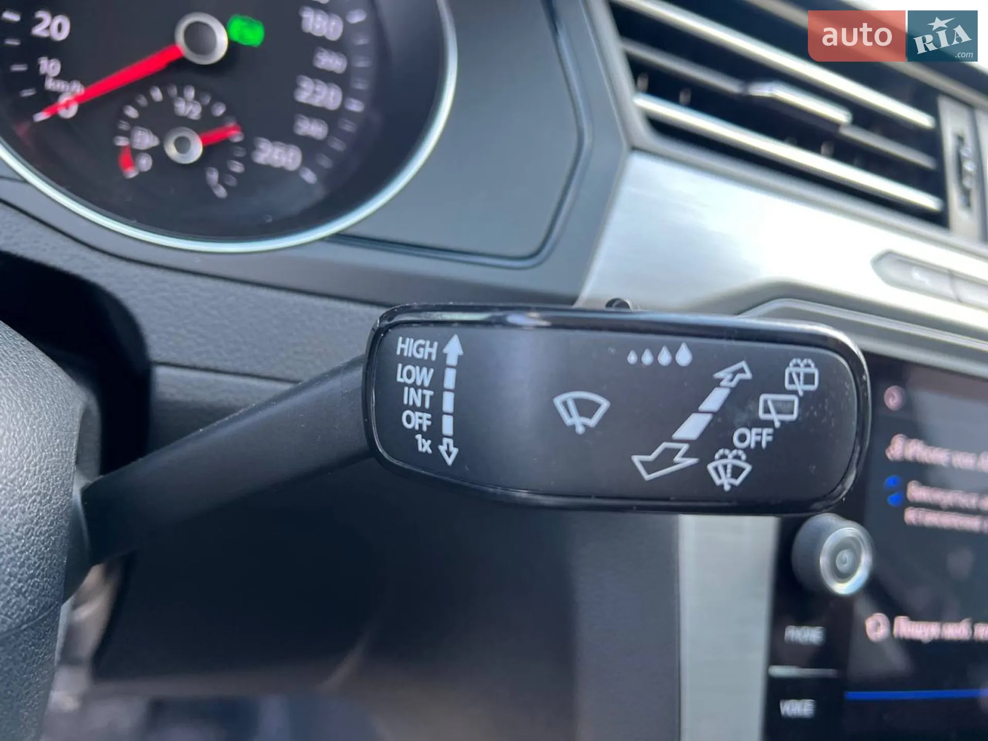 2018 Volkswagen Passat - мініатюра 25