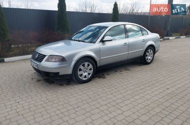 Седан Volkswagen Passat 2004 в Подволочиске