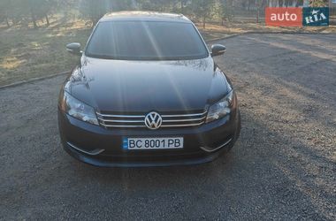 Седан Volkswagen Passat 2015 в Шептицькому