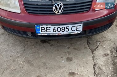 Универсал Volkswagen Passat 1997 в Староконстантинове