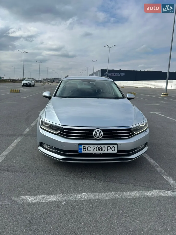 2015 Volkswagen Passat - мініатюра 17