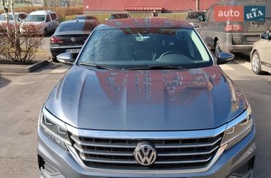 Седан Volkswagen Passat 2020 в Киеве