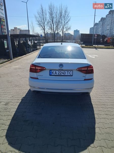 Седан Volkswagen Passat 2016 в Киеве