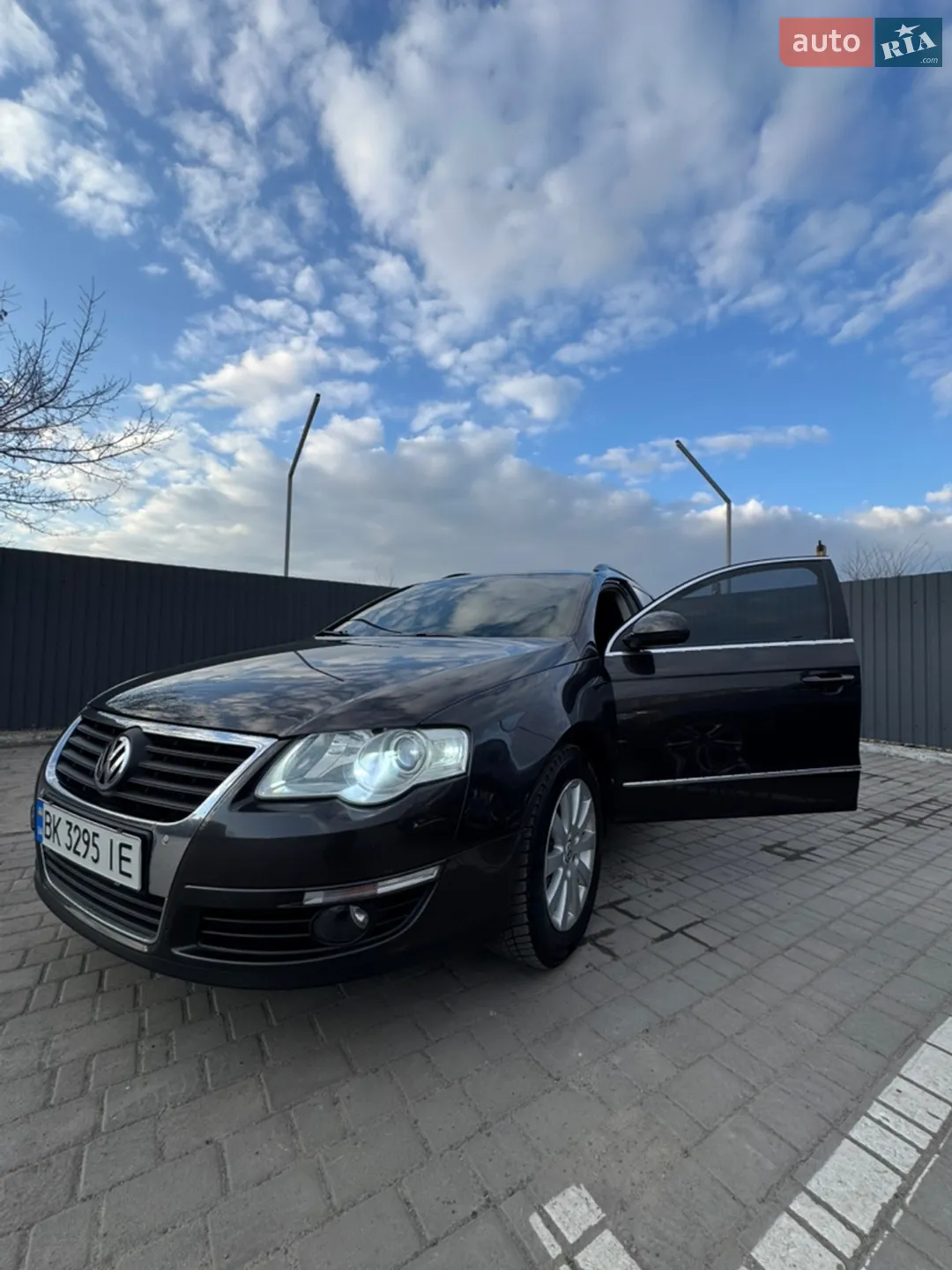 2010 Volkswagen Passat - мініатюра 7