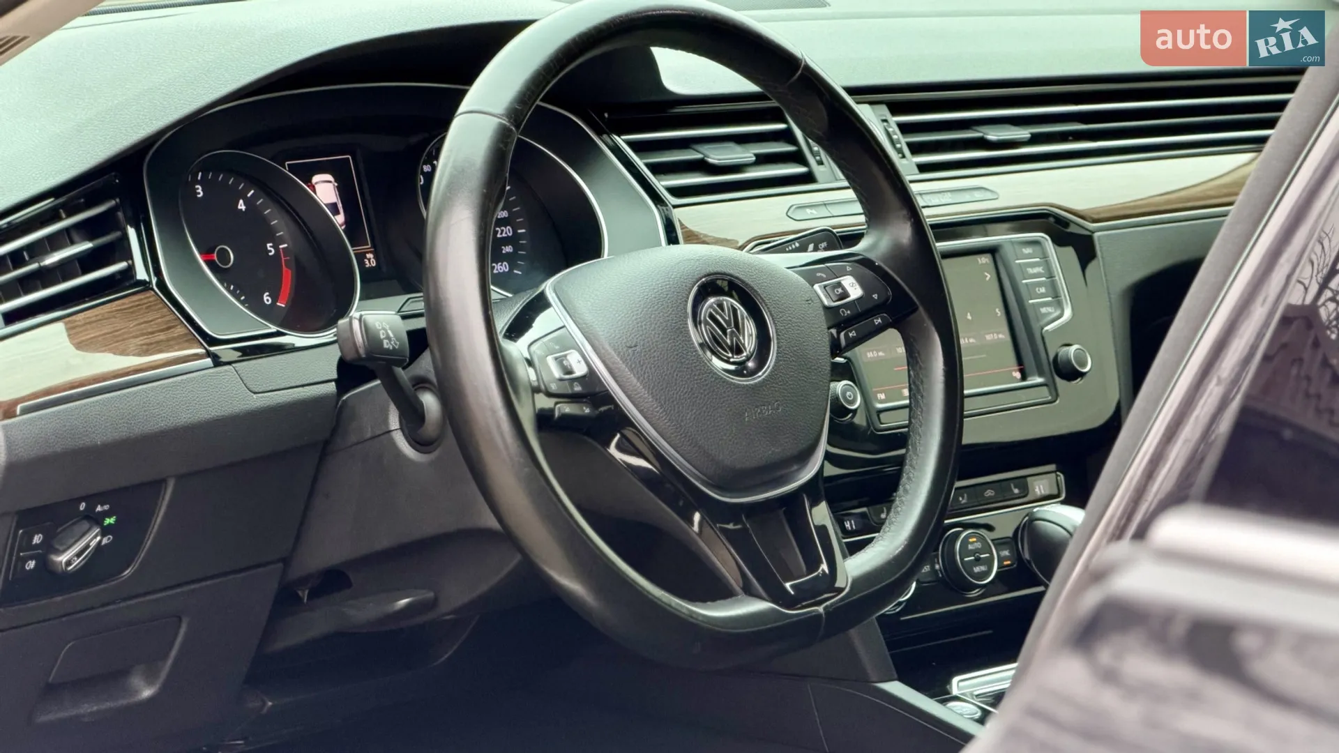 2016 Volkswagen Passat - мініатюра 10