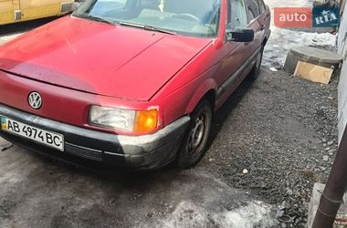 Седан Volkswagen Passat 1991 в Виннице