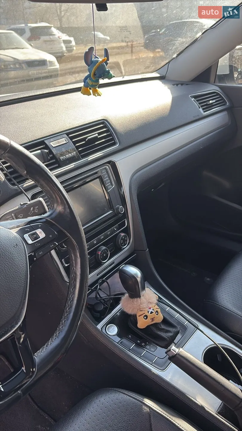 2018 Volkswagen Passat - мініатюра 5