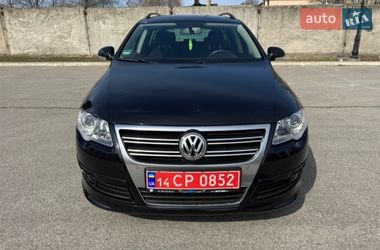 Универсал Volkswagen Passat 2010 в Запорожье