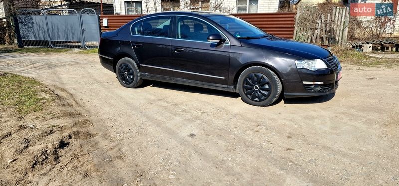 Седан Volkswagen Passat 2006 в Запорожье