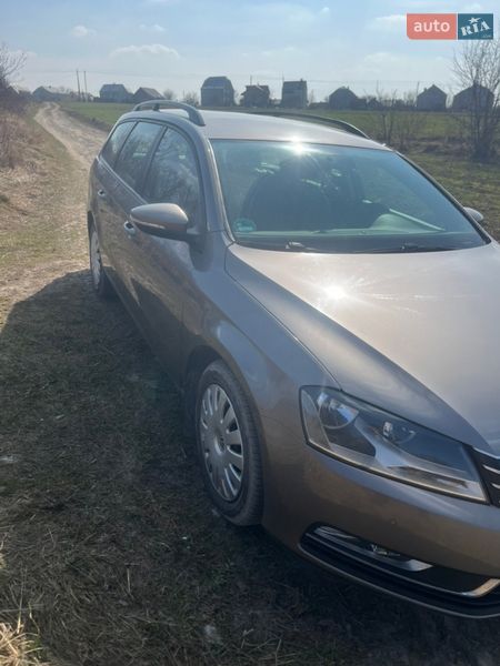 Volkswagen Passat 2011