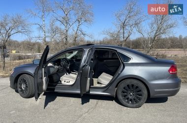 Седан Volkswagen Passat 2014 в Киеве