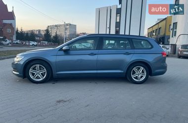 Универсал Volkswagen Passat 2015 в Хмельницком