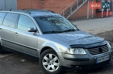Універсал Volkswagen Passat 2002 в Житомирі