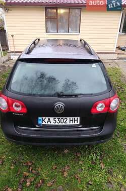 Универсал Volkswagen Passat 2009 в Киеве