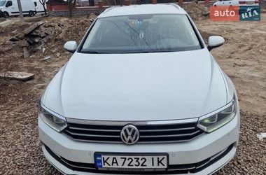 Универсал Volkswagen Passat 2015 в Чугуеве