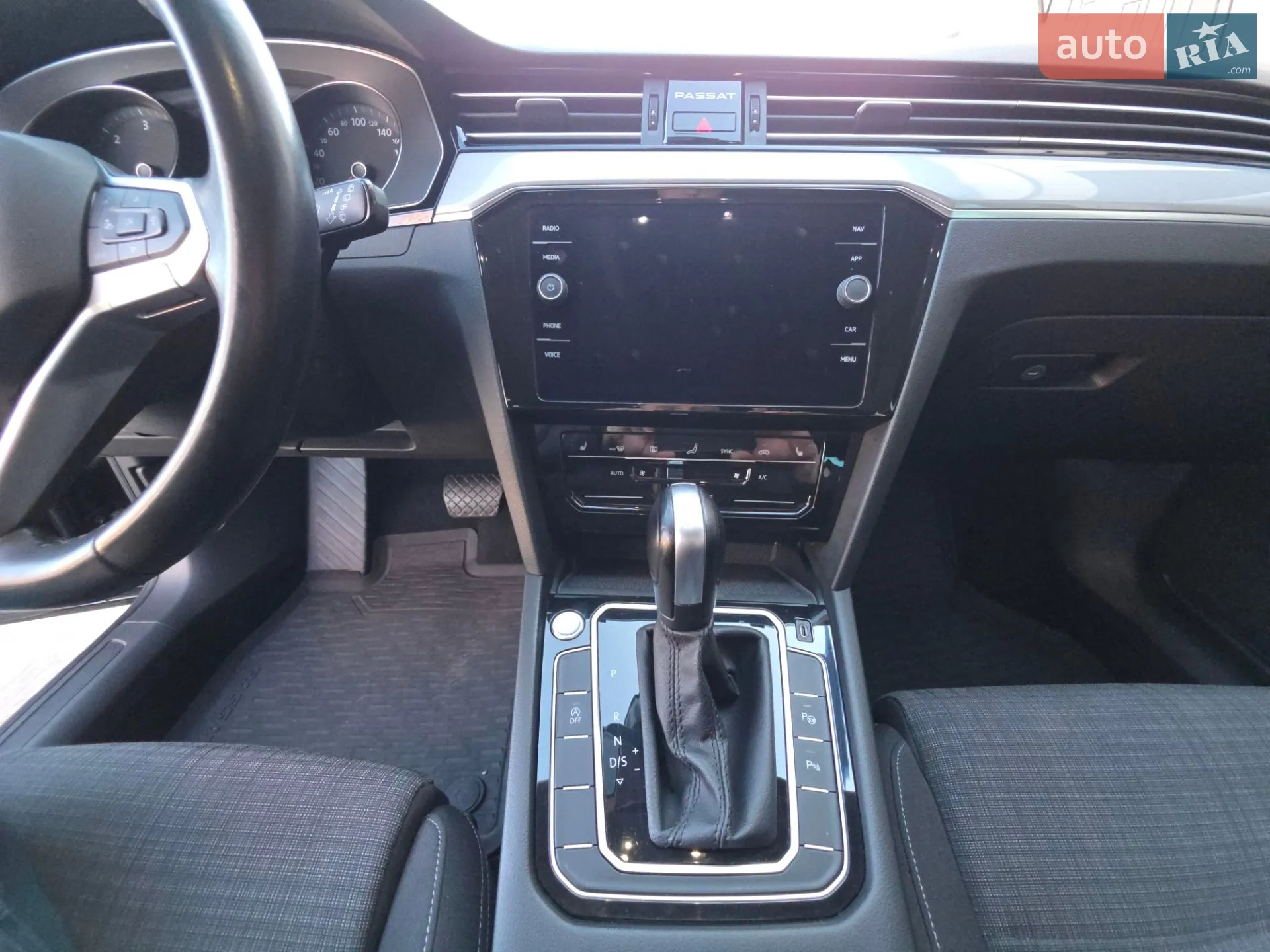 2021 Volkswagen Passat - мініатюра 27