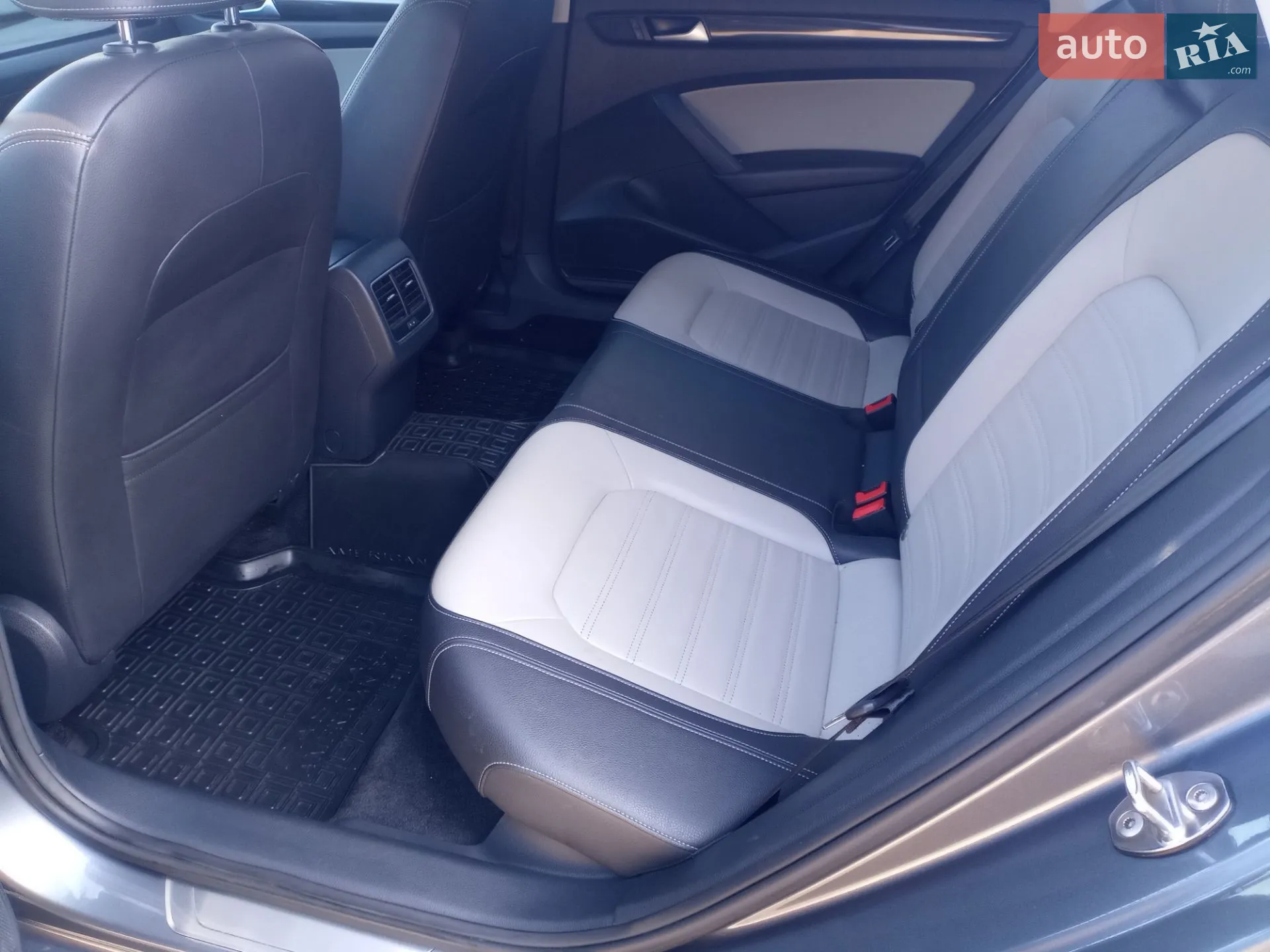 2015 Volkswagen Passat - мініатюра 13