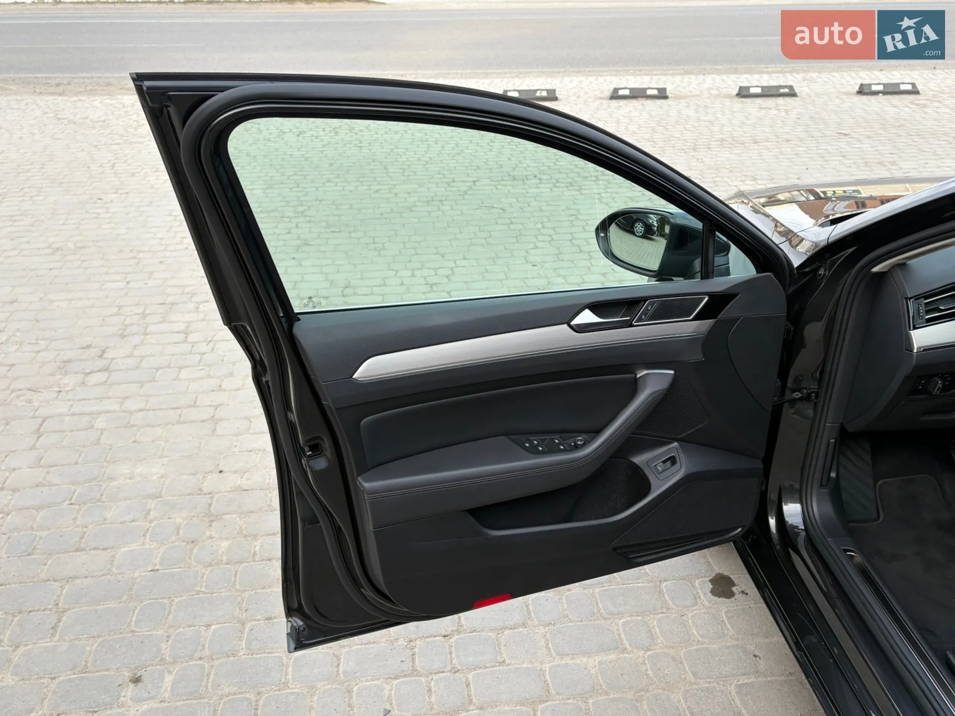 2019 Volkswagen Passat - мініатюра 26