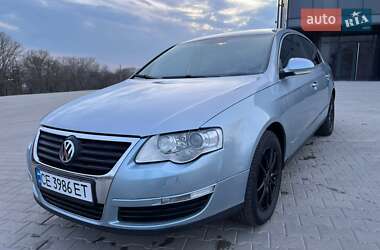 Седан Volkswagen Passat 2005 в Чернівцях