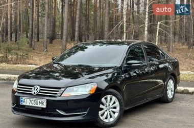 Седан Volkswagen Passat 2013 в Києві