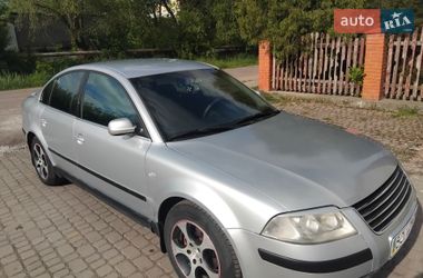 Седан Volkswagen Passat 2001 в Шептицькому