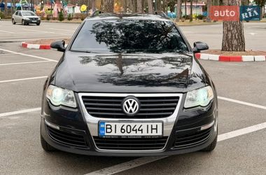 Універсал Volkswagen Passat 2007 в Харкові