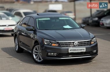 Седан Volkswagen Passat 2018 в Кривом Роге
