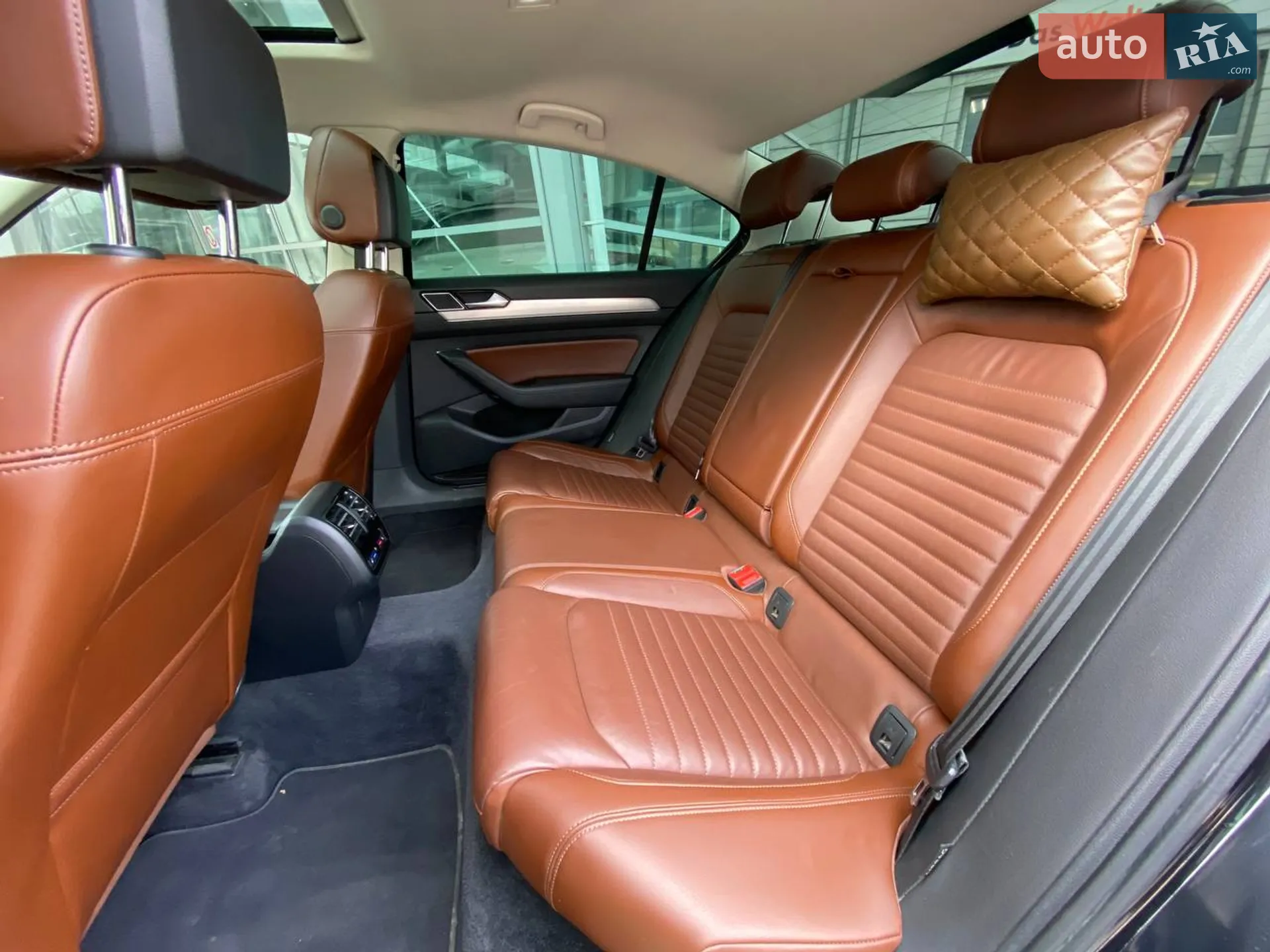 2016 Volkswagen Passat - мініатюра 13