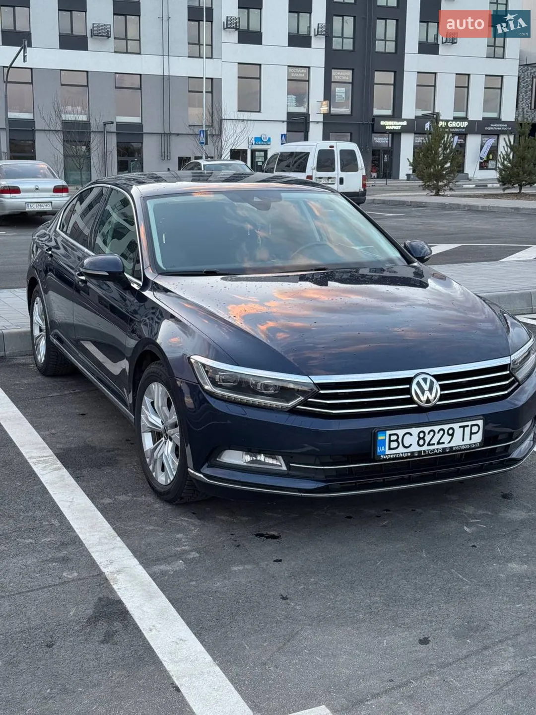 2017 Volkswagen Passat - мініатюра 3