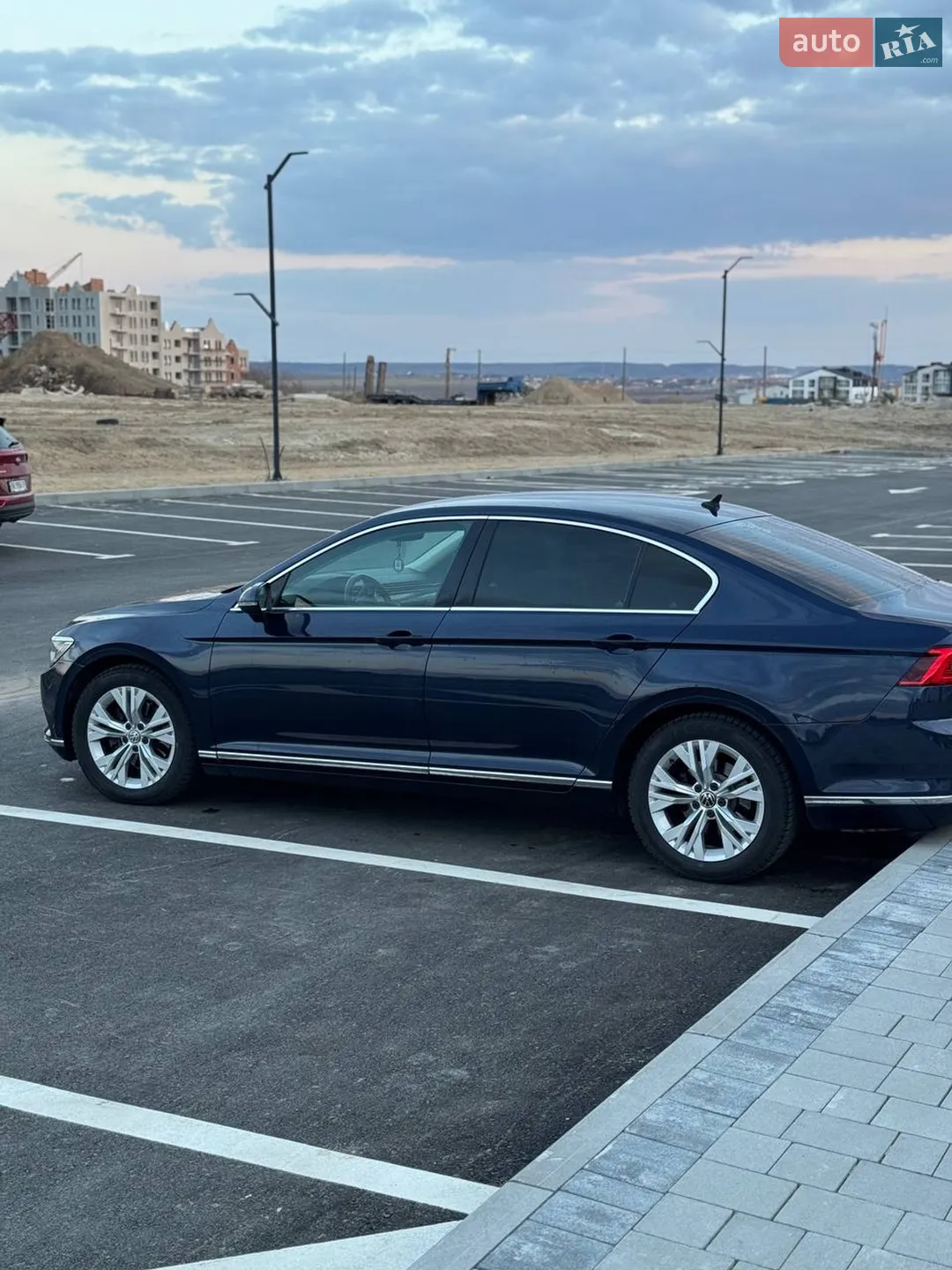 2017 Volkswagen Passat - мініатюра 12