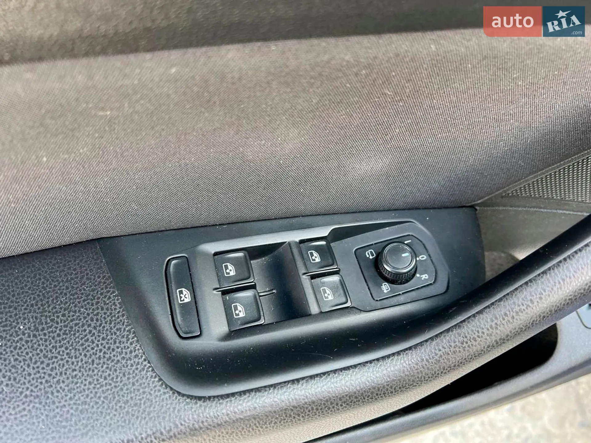 2017 Volkswagen Passat - мініатюра 16