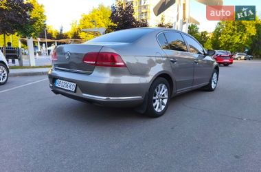 Седан Volkswagen Passat 2011 в Виннице