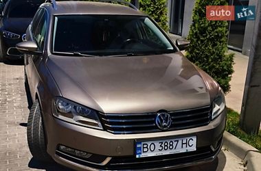 Універсал Volkswagen Passat 2011 в Львові