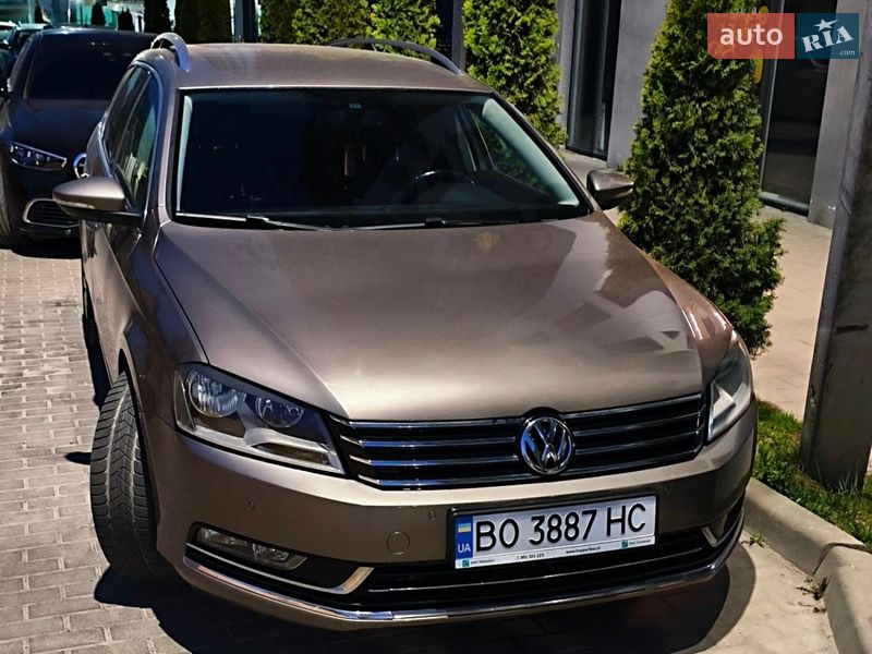 Volkswagen Passat 2011