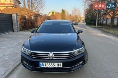 Універсал Volkswagen Passat 2015 в Києві