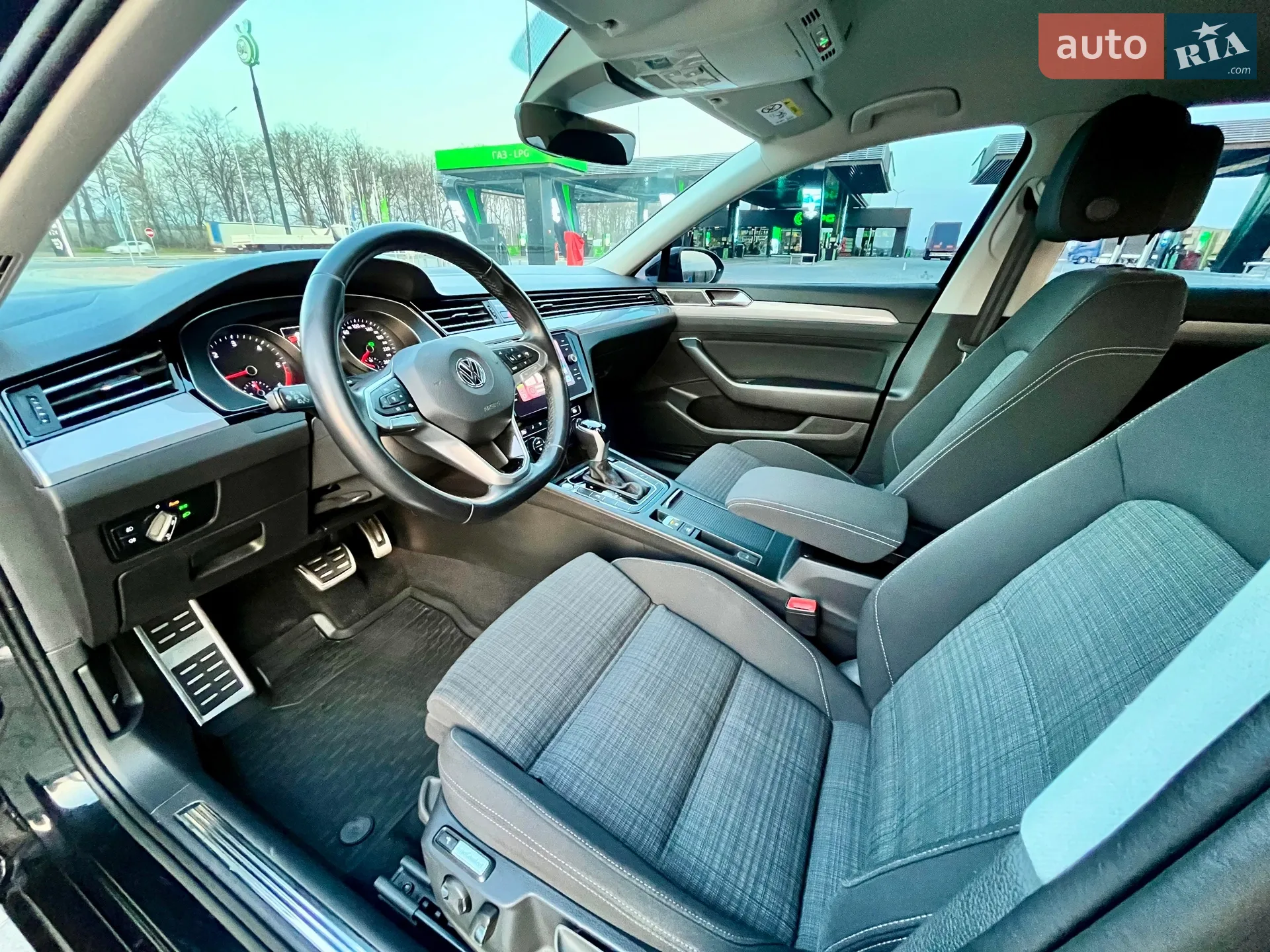 2019 Volkswagen Passat - мініатюра 28