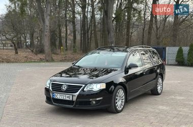 Універсал Volkswagen Passat 2007 в Жовкві