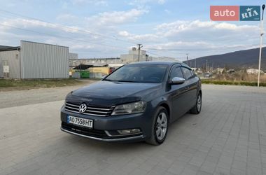 Седан Volkswagen Passat 2011 в Виноградові