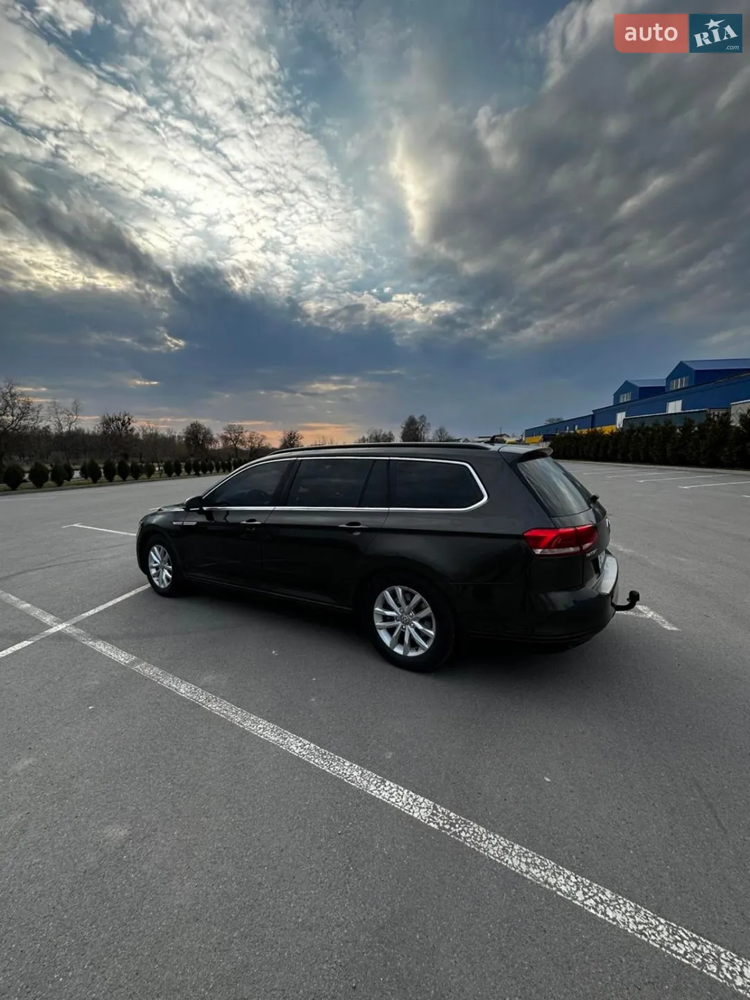 2016 Volkswagen Passat - мініатюра 2