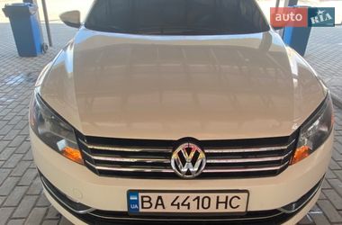 Седан Volkswagen Passat 2012 в Олександрії