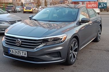 Седан Volkswagen Passat 2021 в Києві