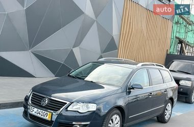 Універсал Volkswagen Passat 2008 в Луцьку