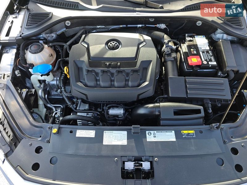 Седан Volkswagen Passat 2020 в Києві
