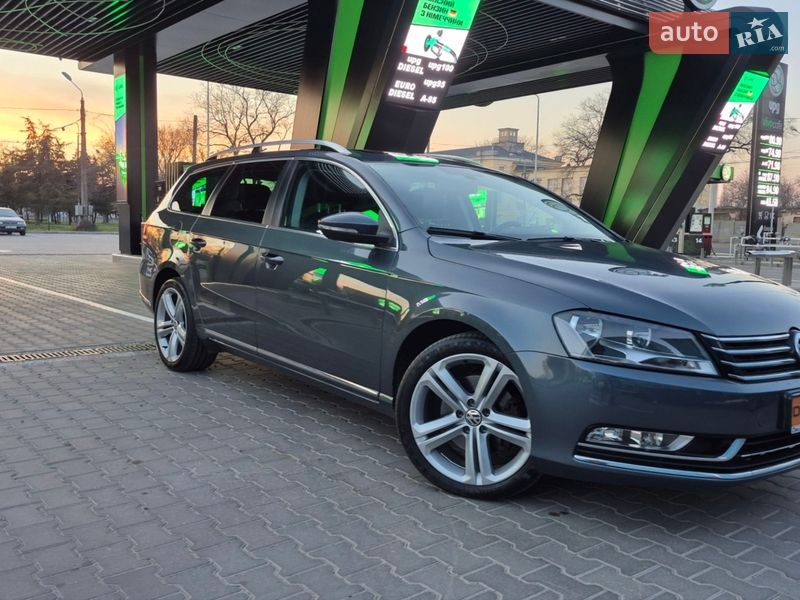 Универсал Volkswagen Passat 2014 в Одессе