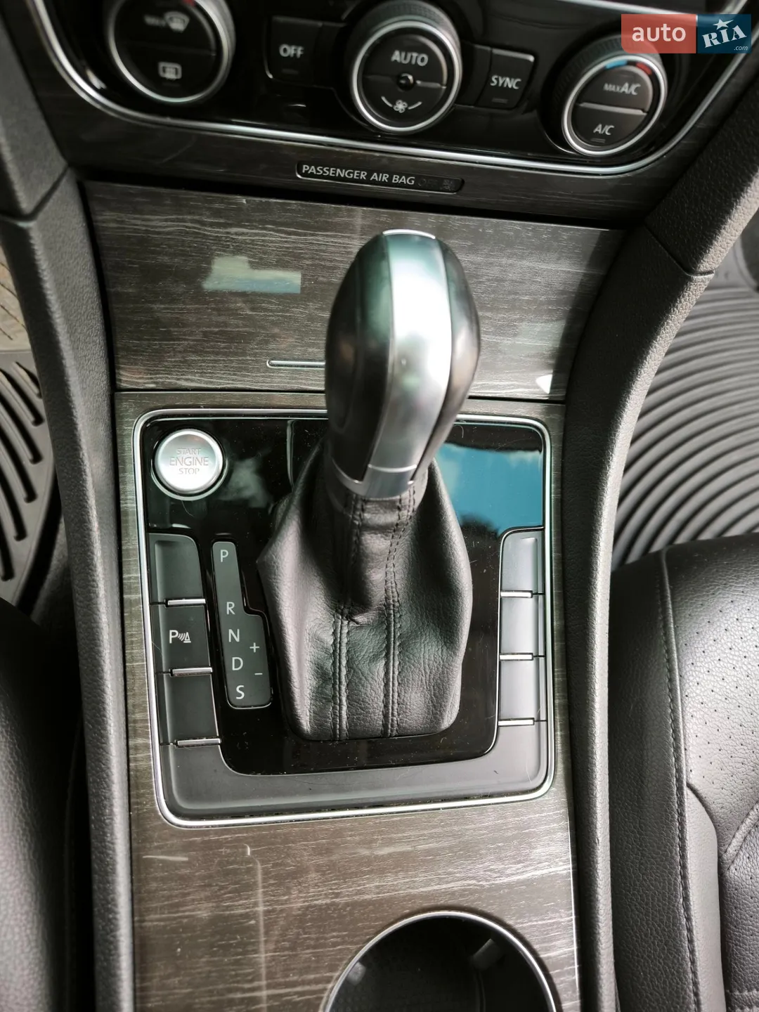 2016 Volkswagen Passat - мініатюра 25