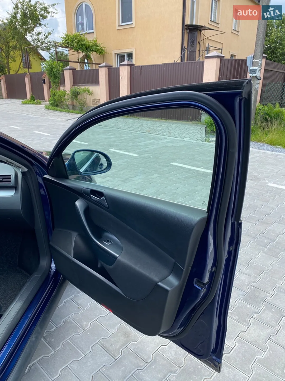 2010 Volkswagen Passat - мініатюра 15