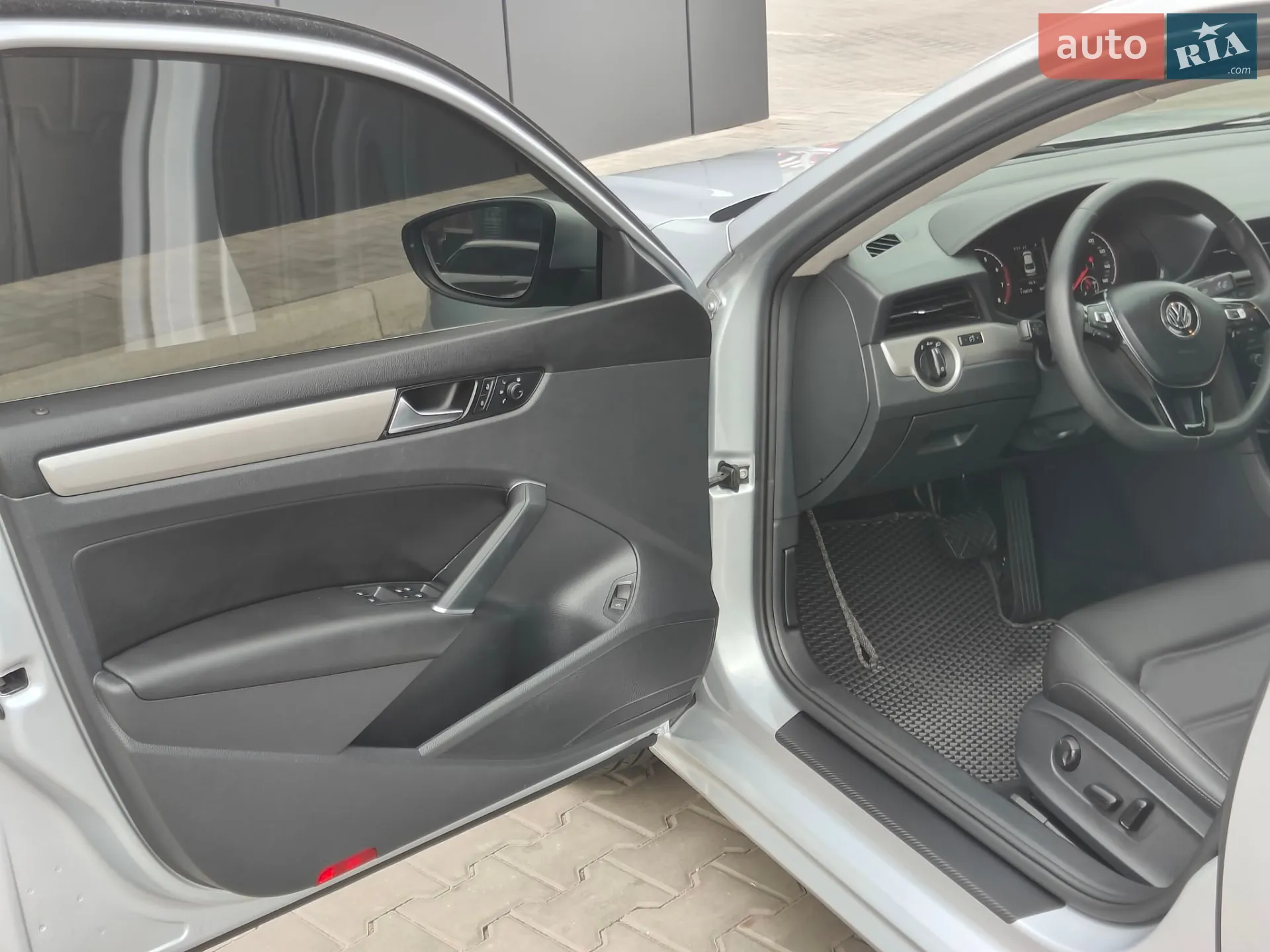 2021 Volkswagen Passat - мініатюра 12
