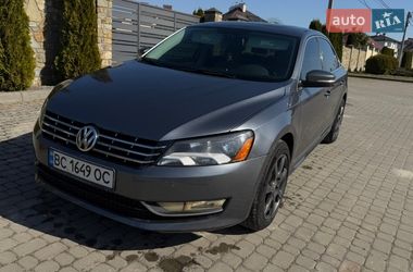 Седан Volkswagen Passat 2015 в Львове